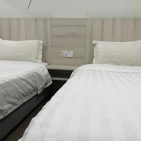 Tambun Inn Hotel Іпох Номер фото